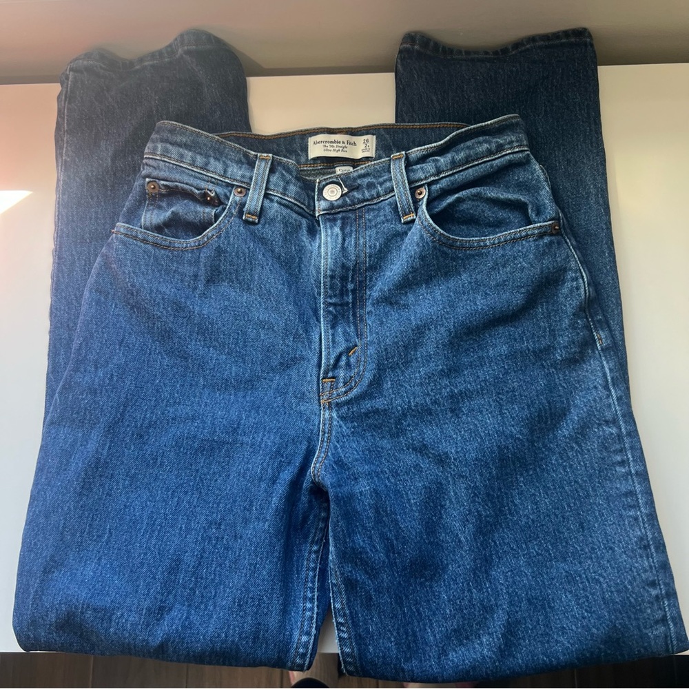ABERCROMBIE & FITCH 90’S STRAIGHT ULTRA HIGH RISE JEANS - Picture 8 of 10